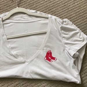 Super rare Boston Red Sox lulu v neck